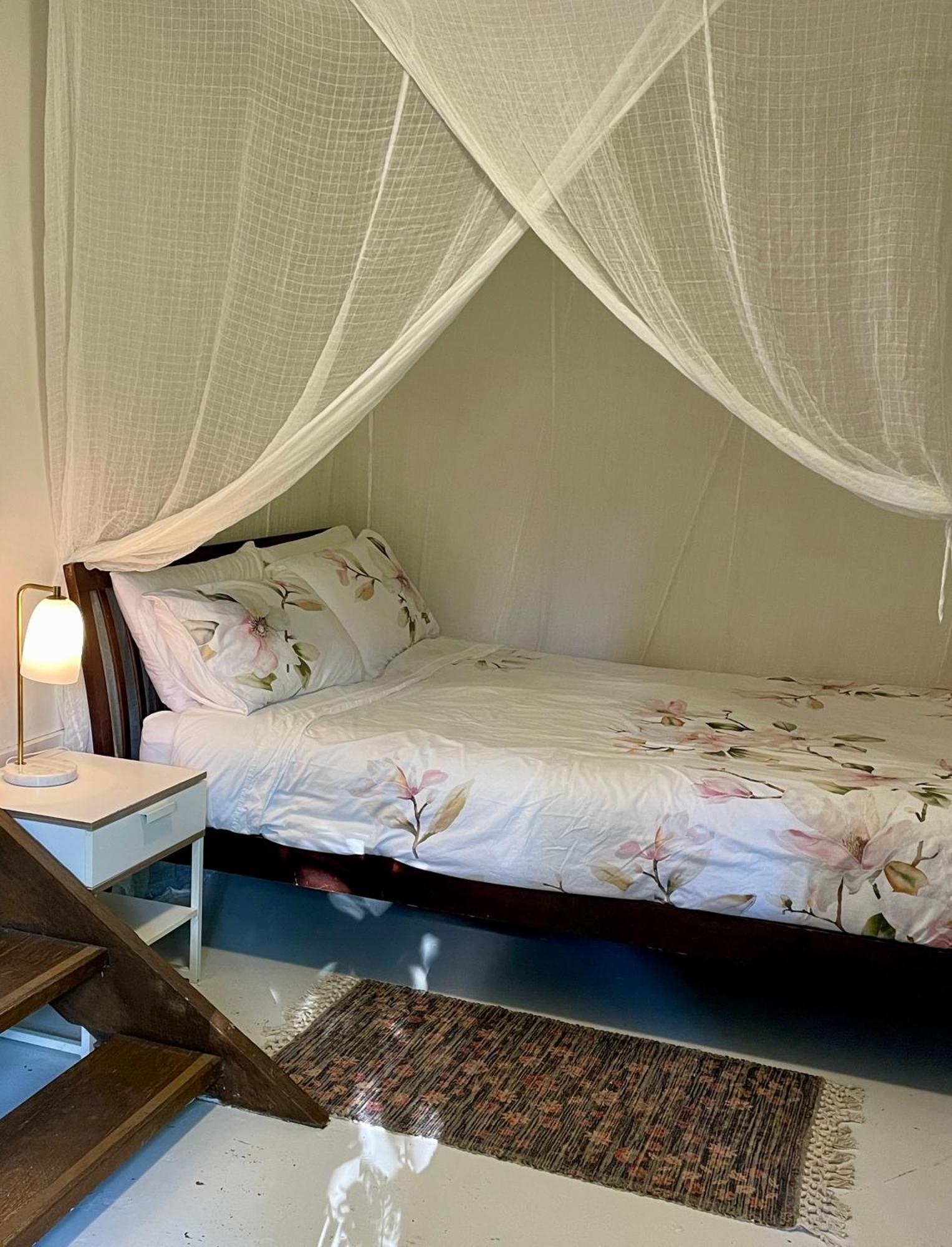 Lilli Pilli Guesthouse Byron Bay Exteriör bild